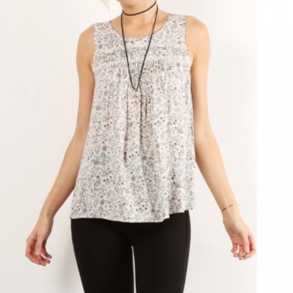 Hem & Thread floral tank top with crochet trim